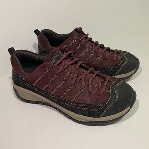 Taos Motion Embossed Suede Hiking Maroon Shoes